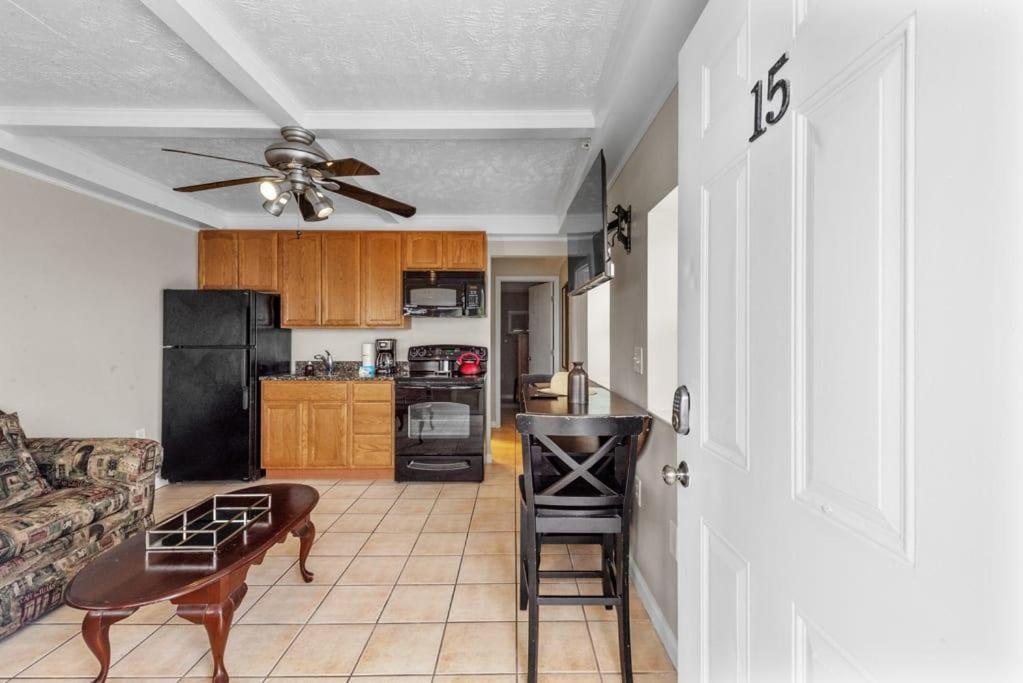 Perfect Location 1Br Pool Parking Outside Area 8 Appartement Myrtle Beach Buitenkant foto